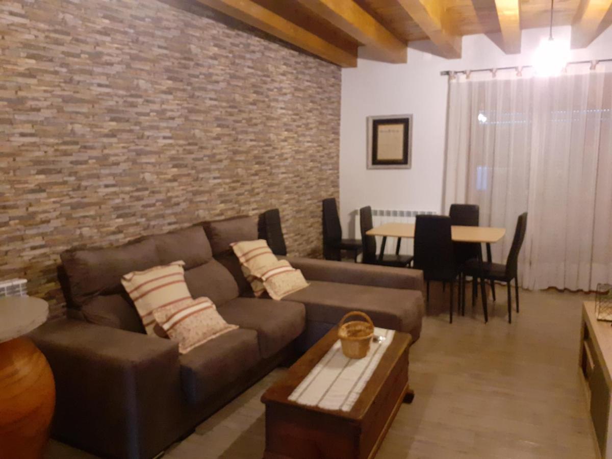 Apartamentos Casa Rural El Ventanico Olocau del Rey المظهر الخارجي الصورة