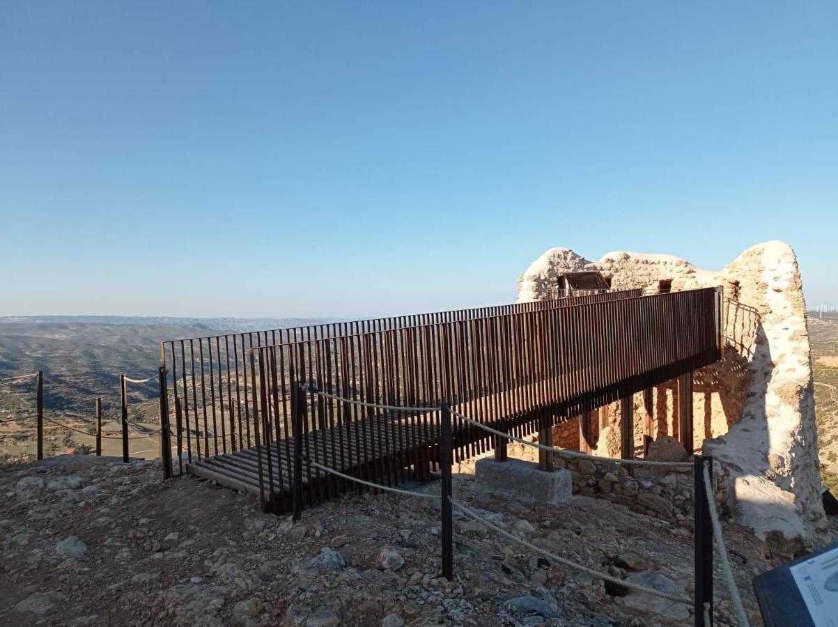 Apartamentos Casa Rural El Ventanico Olocau del Rey المظهر الخارجي الصورة