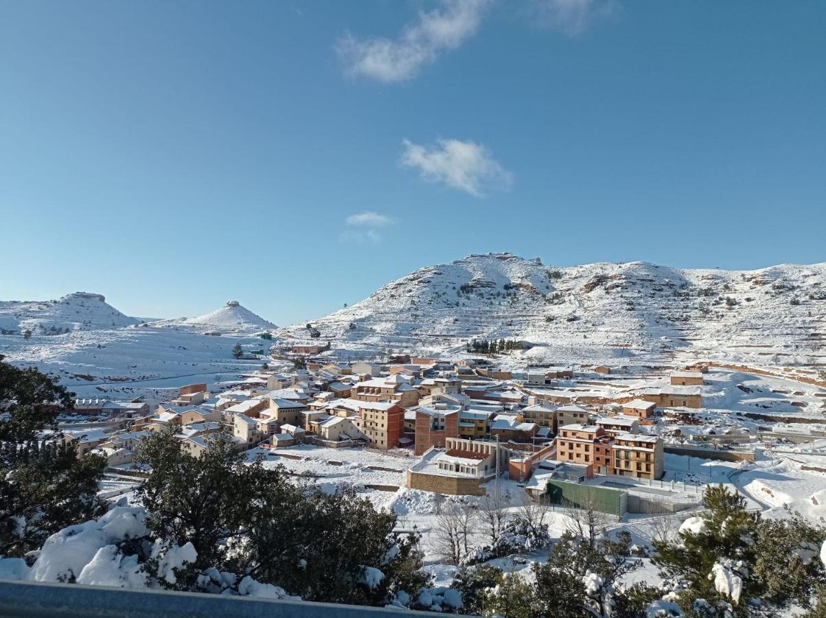 Apartamentos Casa Rural El Ventanico Olocau del Rey المظهر الخارجي الصورة